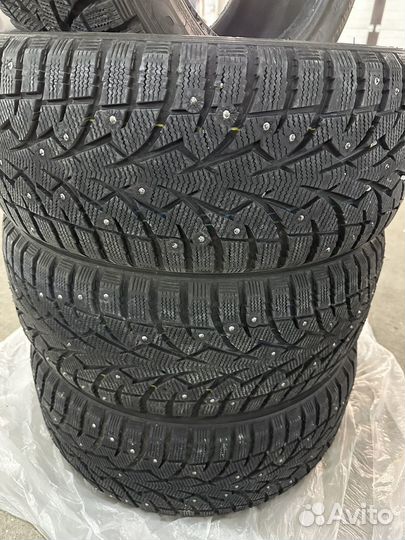 Toyo Observe G3-Ice 215/50 R17 91T