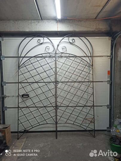 Шпалеры для винограда и вьющихся растений