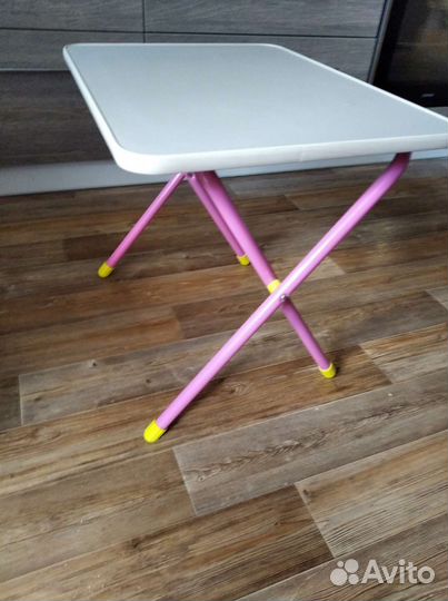 Столик детский складной