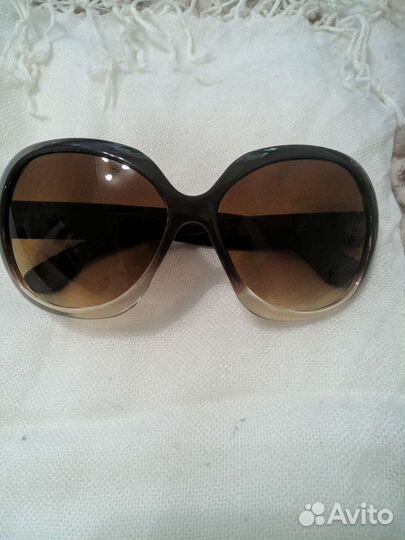 Солнцезащитные очки женские