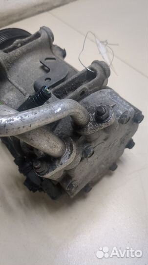 Компрессор кондиционера Peugeot 3008, 2013