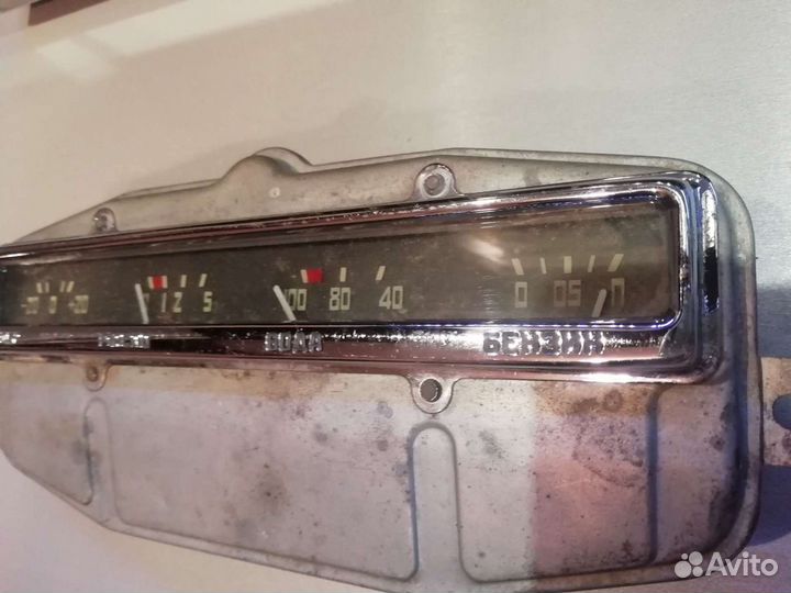 Панель приборов. Газ-12 зим