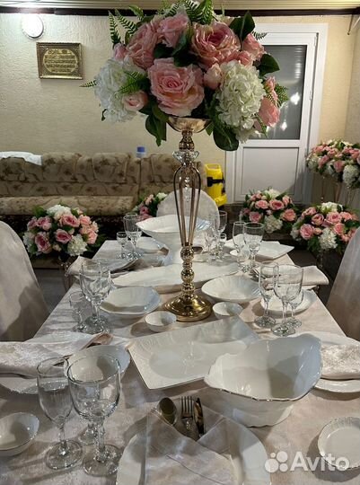 Аренда столов стульев посуды украшений