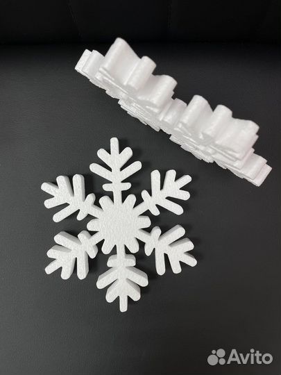 Елочные игрушки