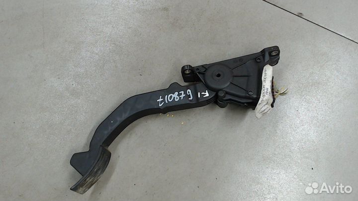 Педаль газа Ford Kuga, 2007