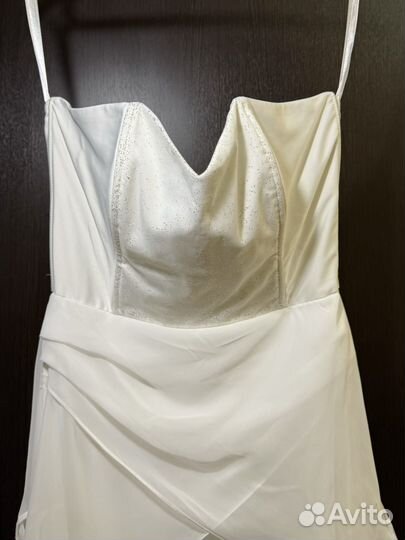Платье белое женское свадебное вечернее