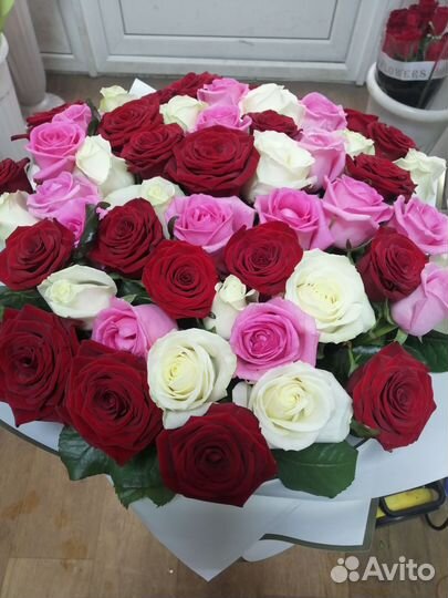 Цветы розы букеты с доставкой живые