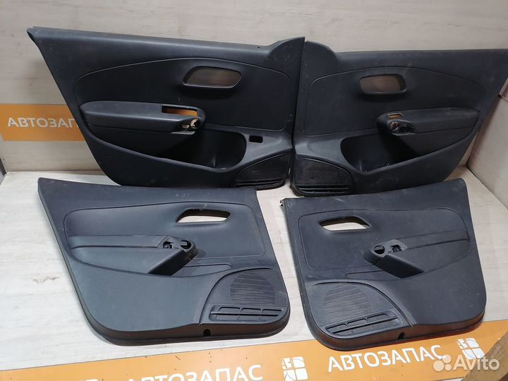 Обшивка двери передняя задняя Polo Volkswagen 5