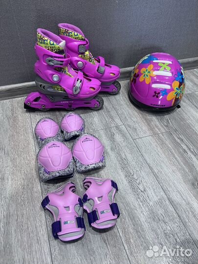 Роликовые коньки с защитой