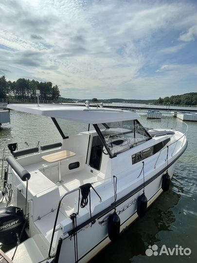Nexus Revo 870 (2018 год)