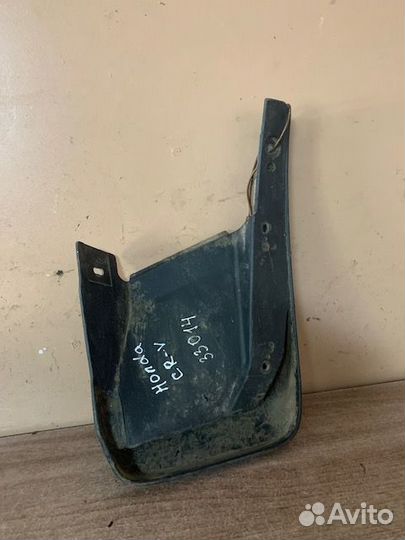 Брызговик задний левый CRV 3