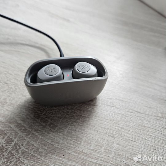 Беспроводные наушники jbl Wave 100 TWS