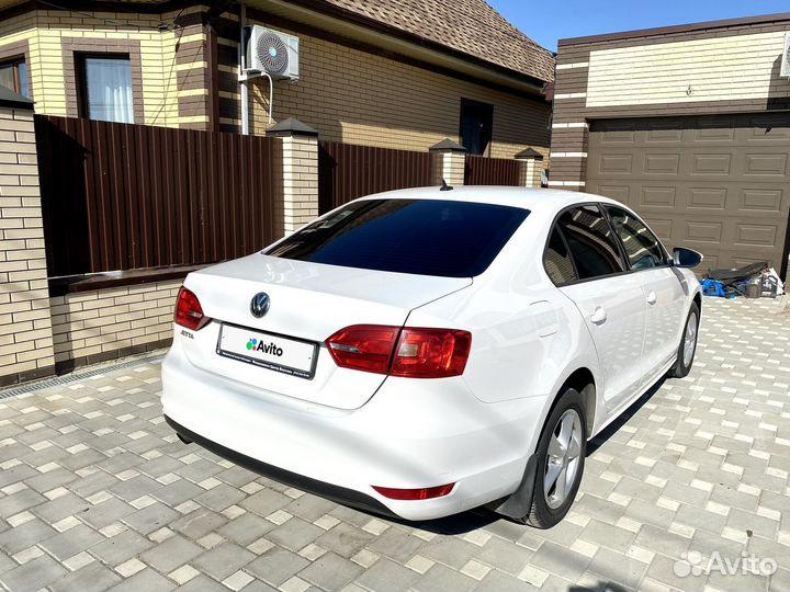 Volkswagen Jetta 1.6 AT, 2014, 148 000 км