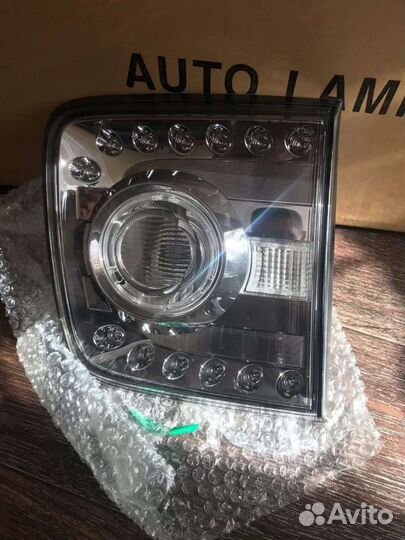 Фары задние на Nissan Patrol