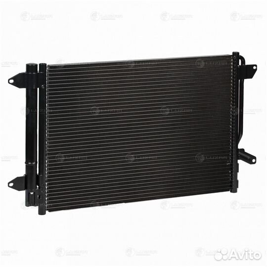 Luzar lrac18L3 Радиатор кондиц. для ам VW Jetta 11