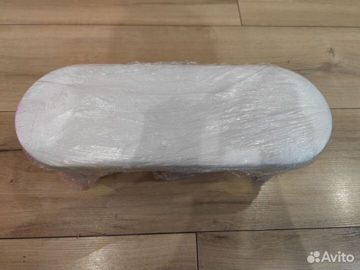 Полка маникюрная