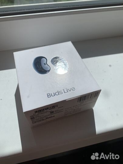Продам Samsung galaxy buds live