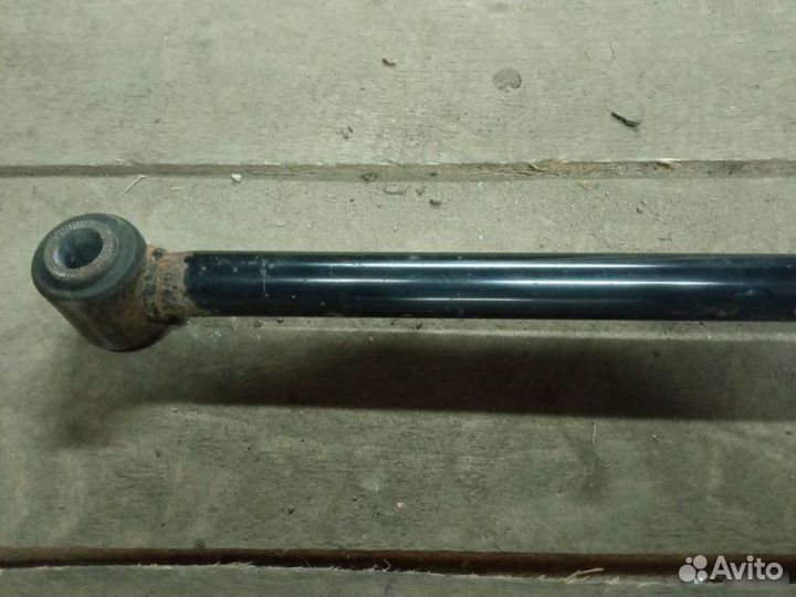 Рычаг подвески задний правый Toyota Camry 50 55