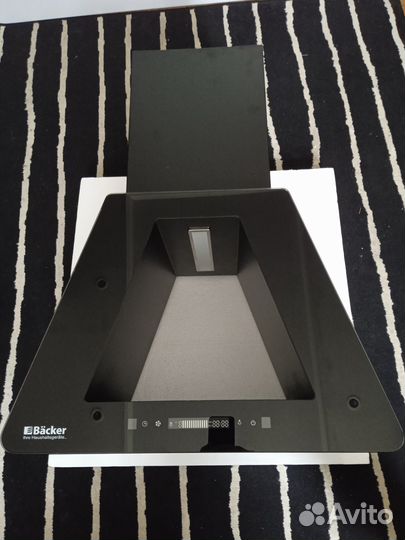 Вытяжка для кухни 60 см новая,в упаковке