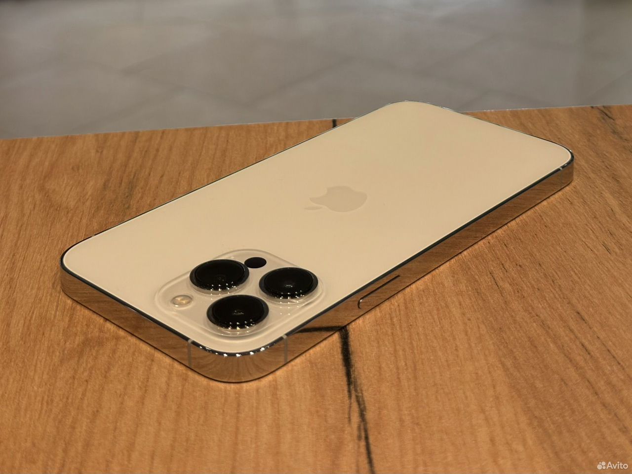 iPhone 13 Pro Max, 256 ГБ, SIM + eSIM