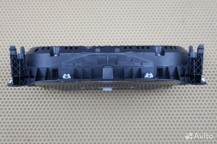 Панель приборов VW Golf 7