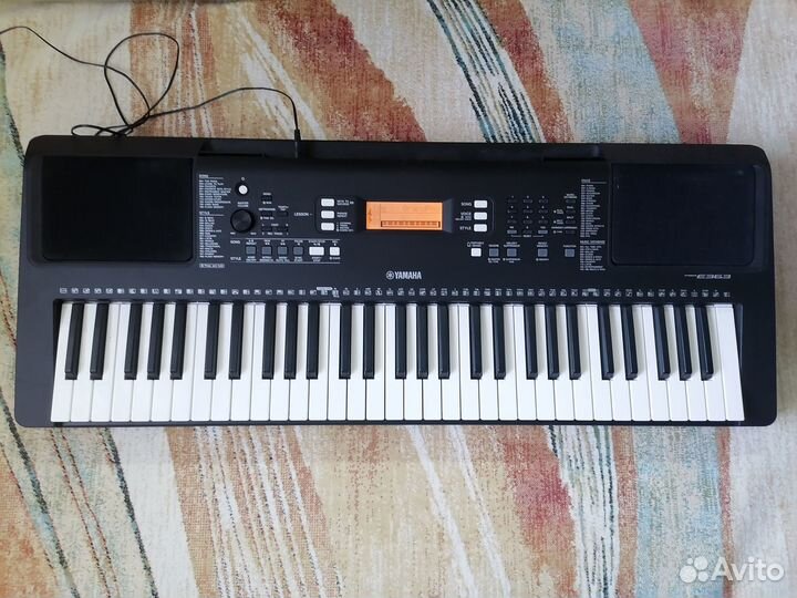 Синтезатор Yamaha PSR-E363 динамические клавиши
