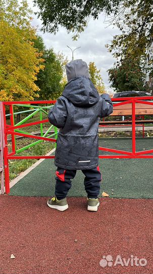 Куртка для мальчика 104 для двойни двойняшек