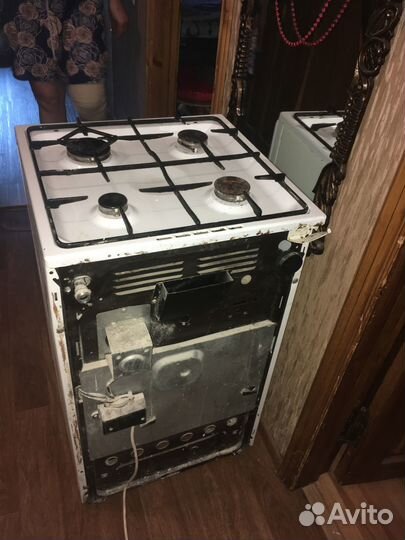 Продаю газовую плиту