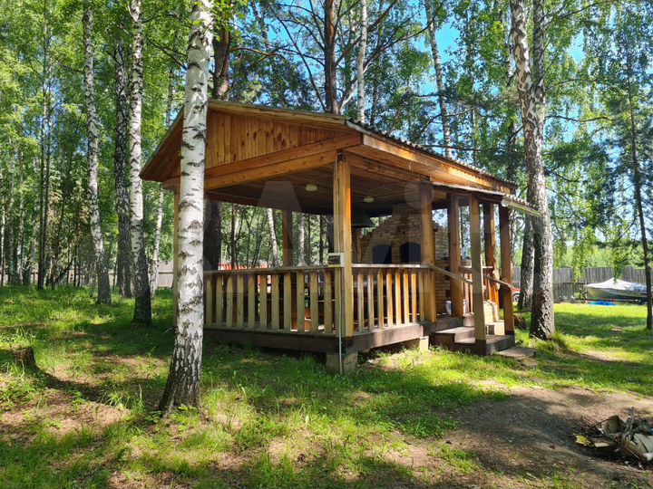 Дача 450 м² на участке 2 га
