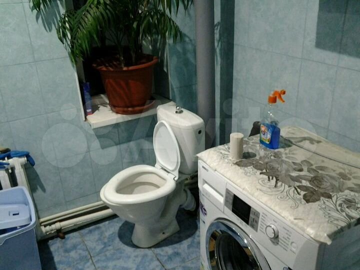 Комната 18 м² в 4-к., 1/2 эт.