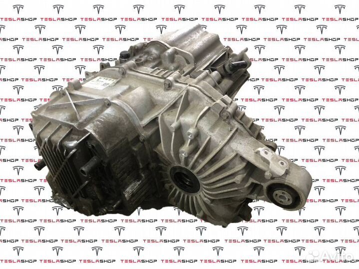 Электродвигатель Tesla Model S 2016 1037000-00-F