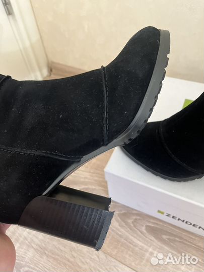 Ботинки замшевые зимние 36