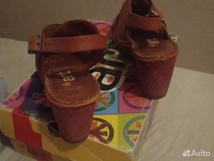 Сандалии Испанской фирмы art(el naturalista) 40