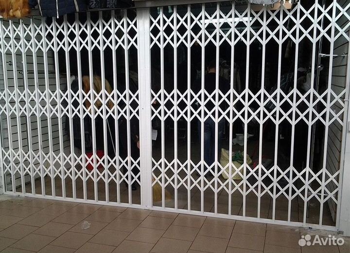 Металлические/Раздвижные решетки на окна/двери