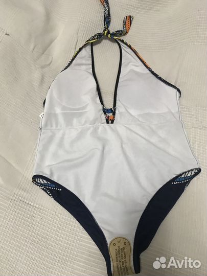 Новый Купальник слитный