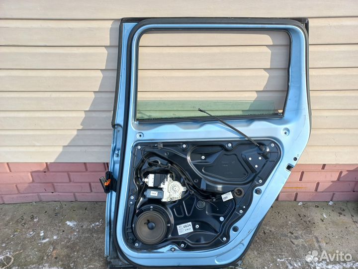 Дверь задняя правая Volkswagen Passat B6 универсал