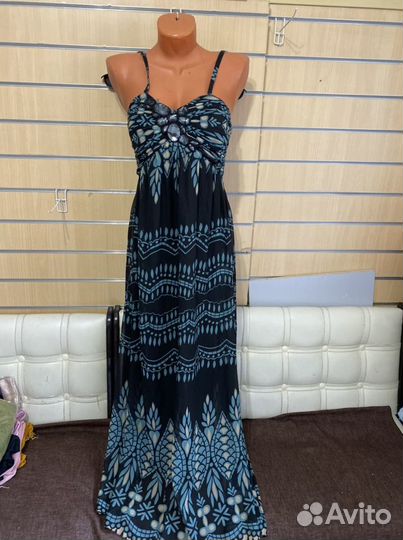 Платье в пол