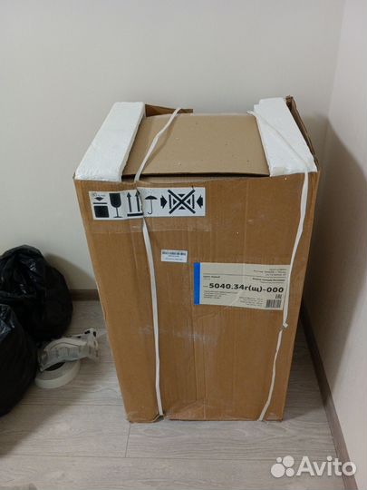 Продам газовую плиту, две раковины и тюльпан