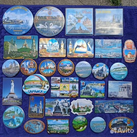 Магниты на холодильник из разных стран