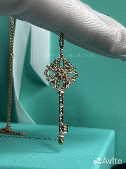 Колье Tiffany&Co Victoria Key розовое золото 750