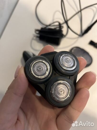 Бритва электрическая philips