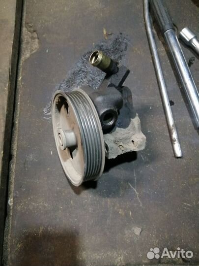 Насос гура форд мондео 2.1997