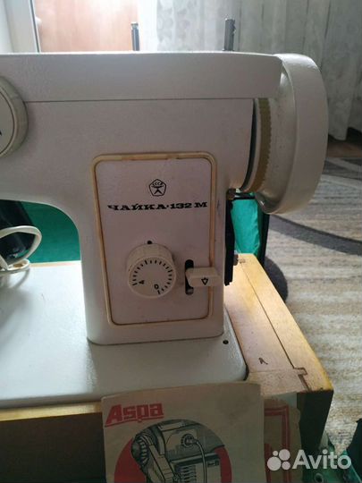 Швейная машина Чайка 132м