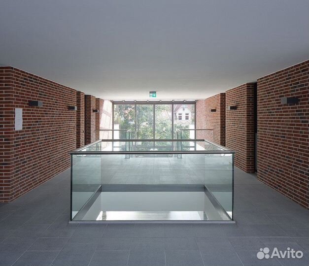 Стеклянные ограждения лесниц