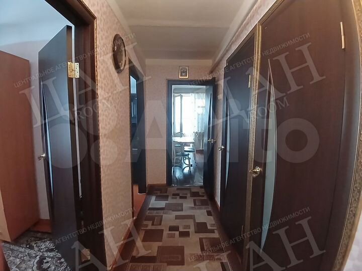 2-к. квартира, 60 м², 1/4 эт.