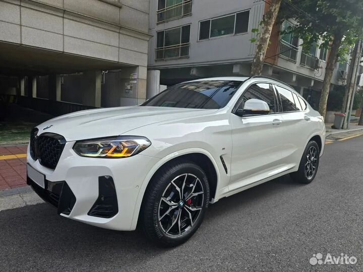 BMW X4 2.0 AT, 2024, 200 км