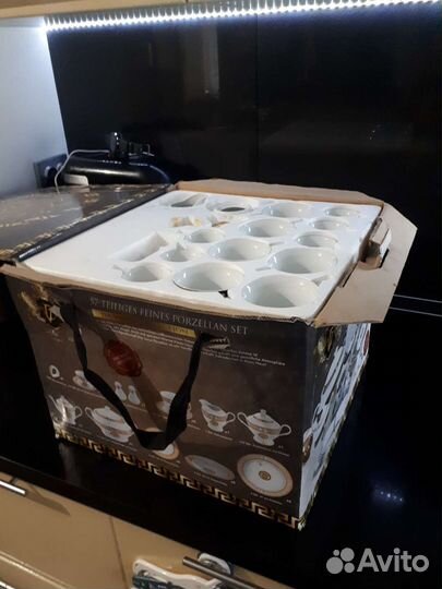 Столовый сервиз новый