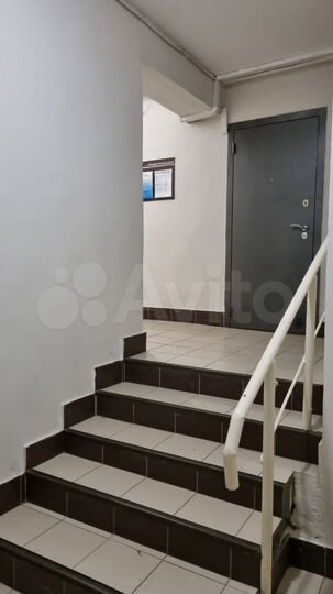 3-к. квартира, 81 м², 9/10 эт.