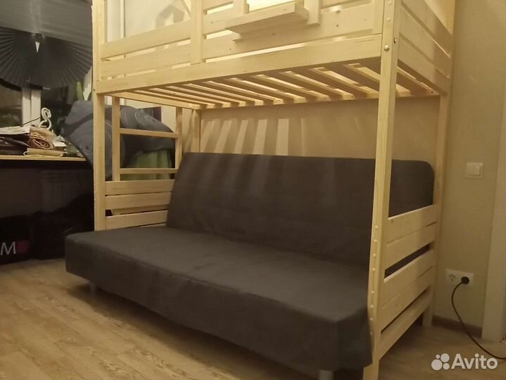 Кровать домик