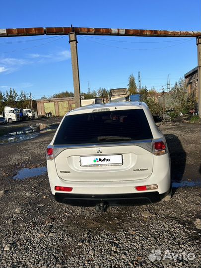 Mitsubishi Outlander 2 CVT, 2012, 170 000 км